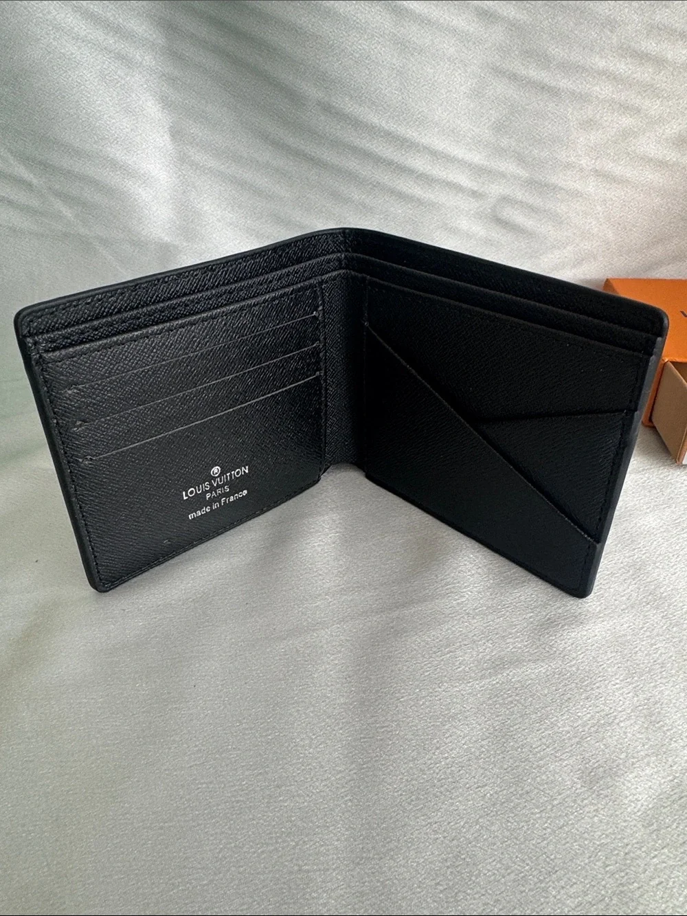 New! Louis Vuitton x Supreme Wallet